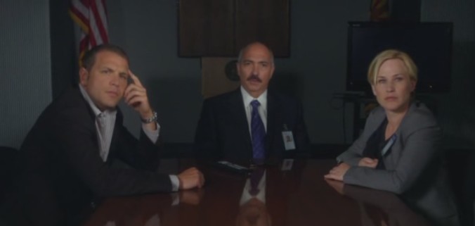 Medium S06E01